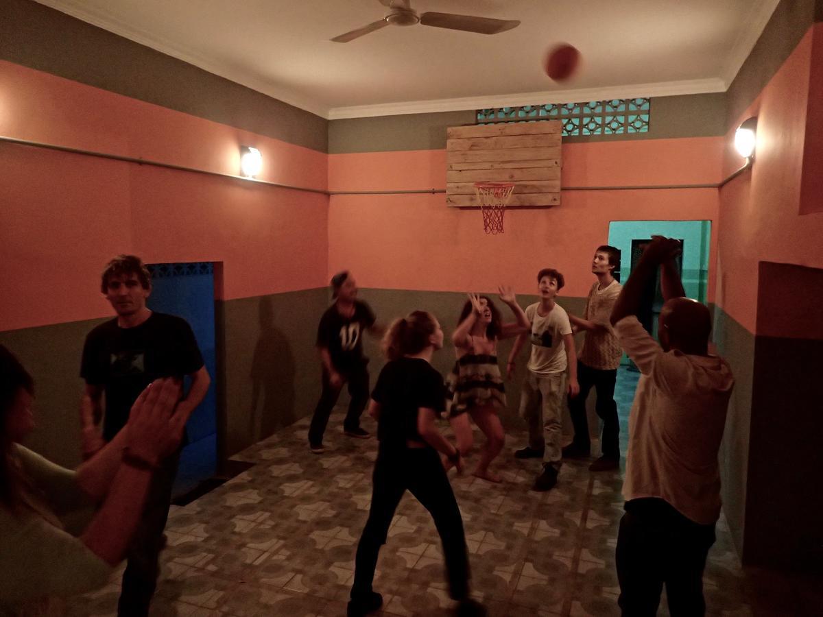 פנום פן Lazy Gecko Guesthouse מראה חיצוני תמונה