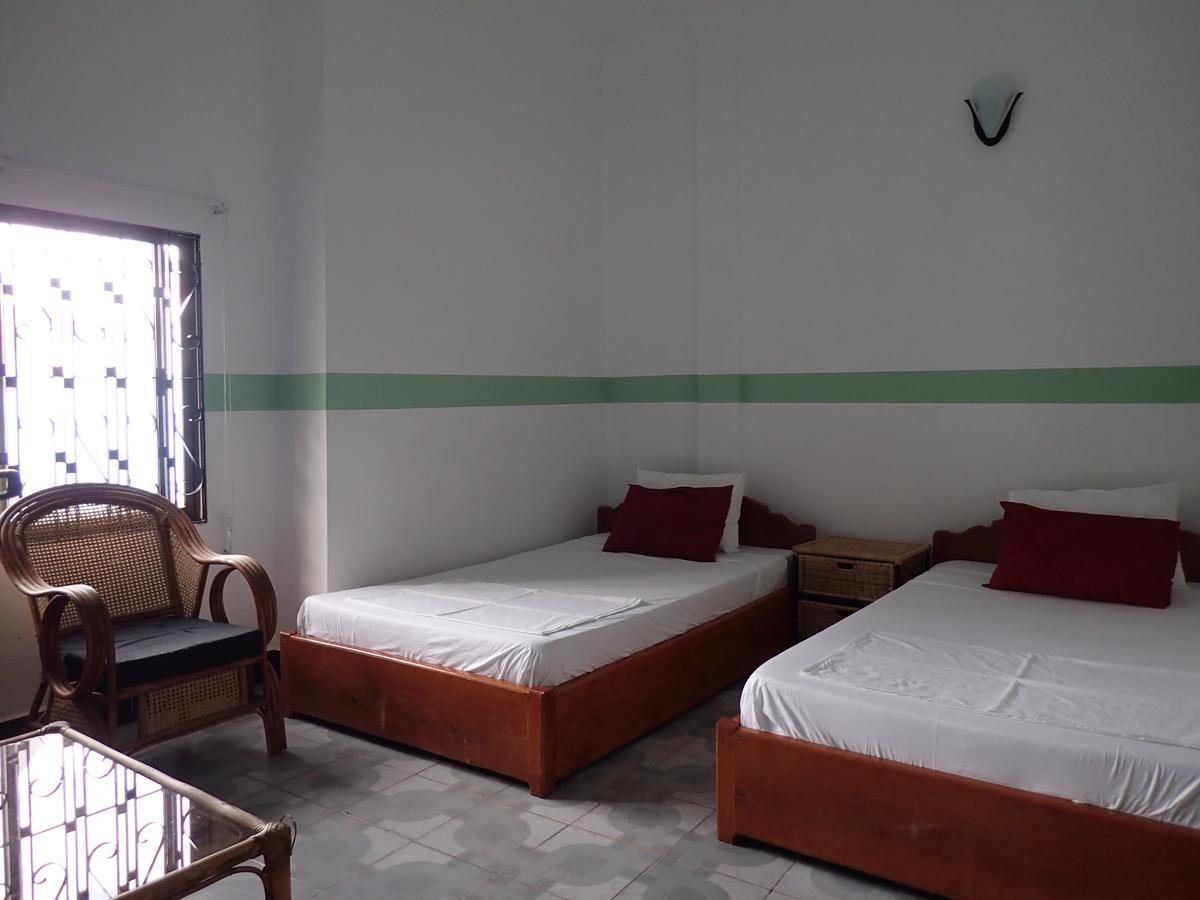 פנום פן Lazy Gecko Guesthouse מראה חיצוני תמונה
