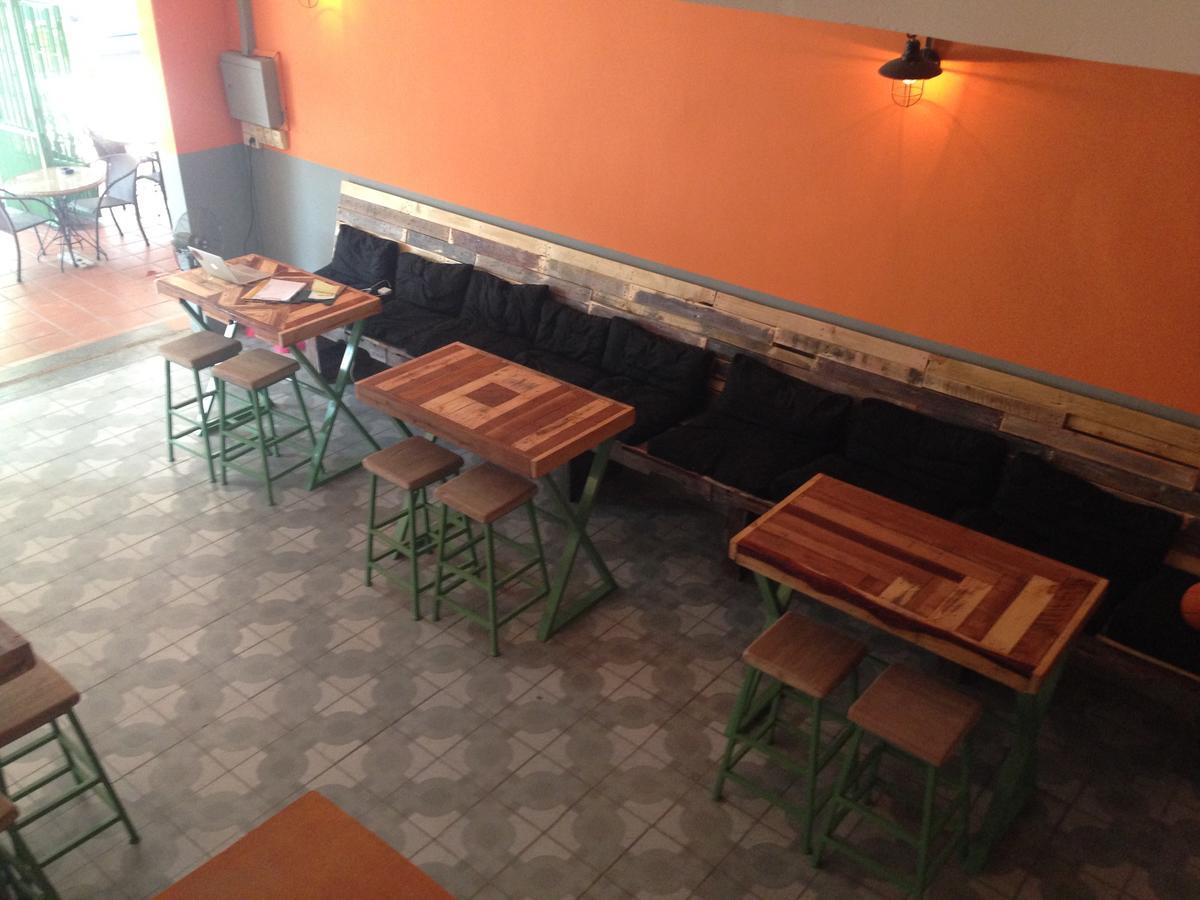 פנום פן Lazy Gecko Guesthouse מראה חיצוני תמונה